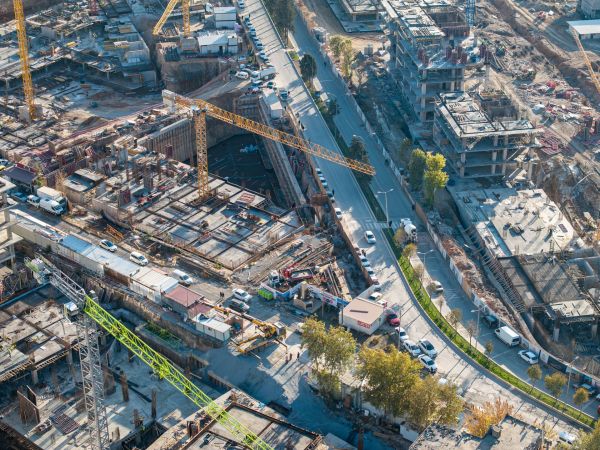 Top Strategies for Minimizing Noise Pollution in Urban Real Estate Developments